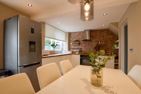 6 Flamank Park, Bodmin, PL31 1LX