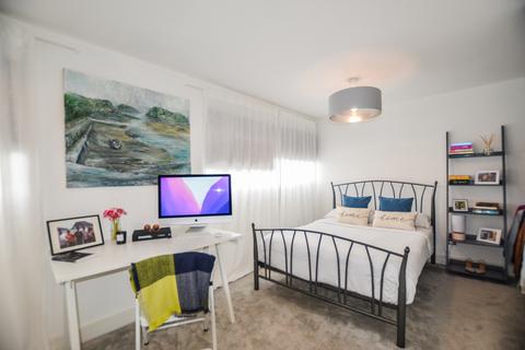 6 Flamank Park, Bodmin, PL31 1LX