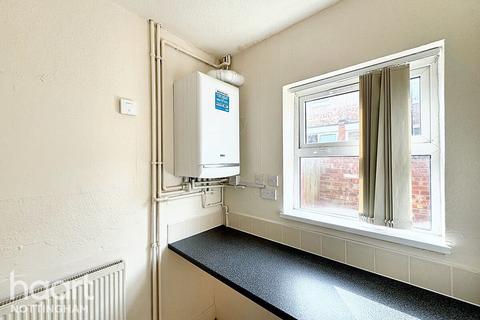 3 bedroom terraced house for sale, Harcourt Terrace, Nottingham