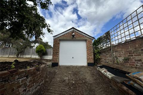 3 bedroom end of terrace house for sale, Chelsworth Drive, Plumstead Common, SE18