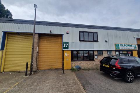 Industrial unit to rent, 17 Limberline Spur, Hilsea, Portsmouth, PO3 5HJ