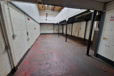 Industrial unit to rent, 14 Limberline Spur, Hilsea, Portsmouth, PO3 5HJ