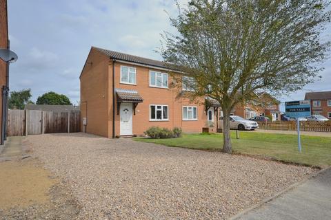 2 bedroom semi-detached house for sale, Fantail Close, Lincolnshire PE11