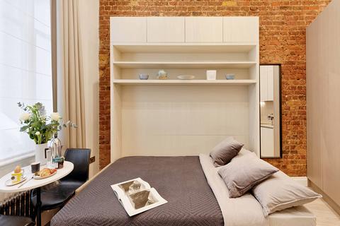 Studio to rent, Emperors Gate, London SW7