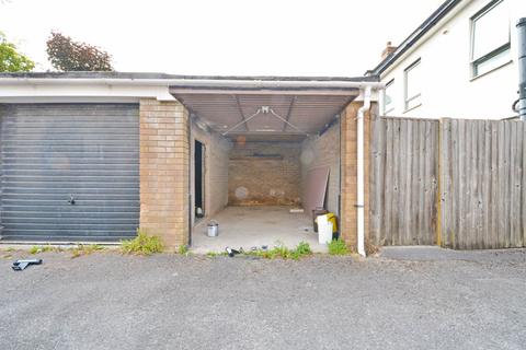 Garage to rent, Charlcombe Court, Stoke Lane, Westbury On Trym