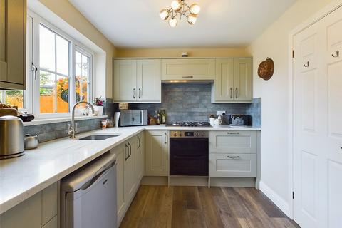 15 Hayward Close, Abbeymead, Gloucester, GL4 4RJ