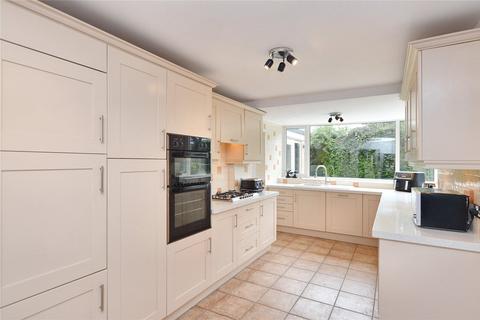 4 bedroom detached house for sale, Beech Spinney, Wetherby, West Yorkshire