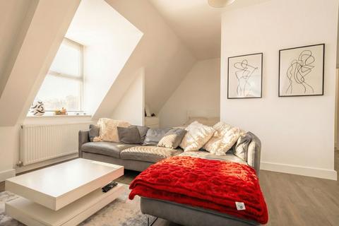 1 bedroom apartment for sale, Royal House, Princes Gate, Homer Road, Solihull