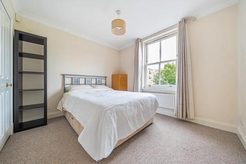 1 bedroom flat for sale, Spurgeon St, Borough