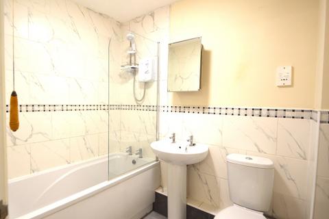 1 bedroom parking to rent, Baird Close, Slough, Berkshire, SL1