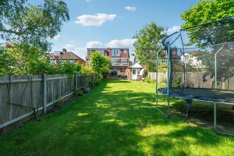 24 Birkdale Avenue, Pinner, HA5 5SQ