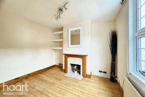 2 bedroom terraced house for sale, Peel Street, Maidstone