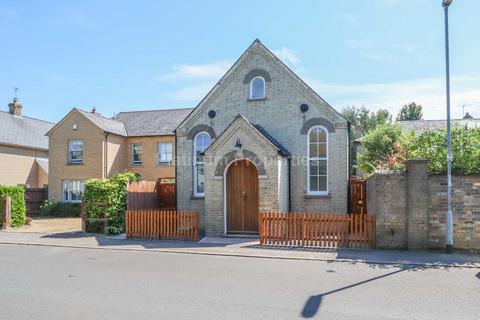 3 bedroom detached house to rent, Methodist Chapel, Oakington