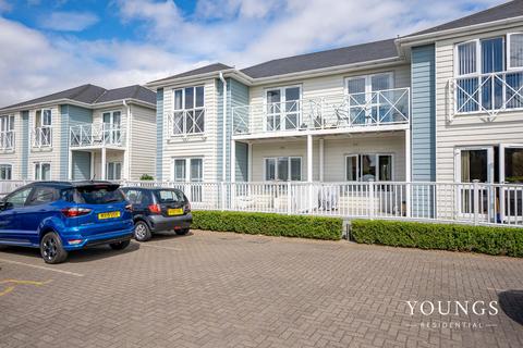 1 bedroom flat for sale, Long Road, Hamilton Court, SS8