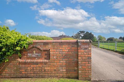 3 bedroom barn conversion for sale, Ox Leys Road, Sutton Coldfield, B75 7HP