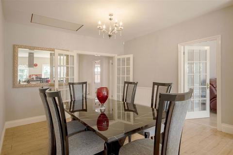 389 Walmley Road, Sutton Coldfield, B76 1PB