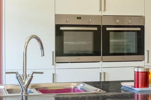 389 Walmley Road, Sutton Coldfield, B76 1PB