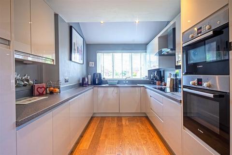 4 bedroom detached house for sale, Calder Drive, Sutton Coldfield