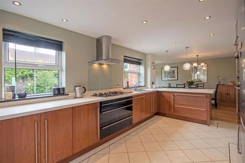 4 bedroom detached house for sale, Swale Road, Sutton Coldfield, B76 2BH