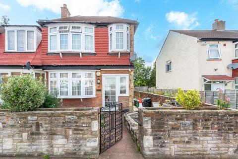 3 bedroom end of terrace house for sale, Hillcrest Road, Bromley