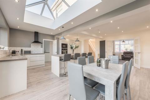 44 Slade Road, Sutton Coldfield, B75 5PG