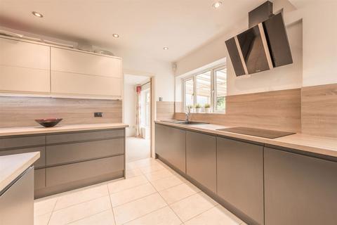 10 Ley Hill Road, Sutton Coldfield, B75 6TF