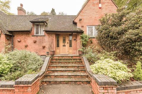 25 Ampton Road, Birmingham, B15 2UP