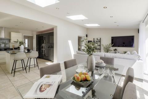 40 Burrows Close, Woburn Sands, Milton Keynes, MK17 8SN