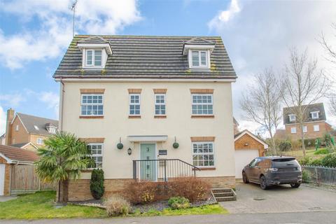 6 bedroom detached house for sale, Henry Close, Haverhill CB9