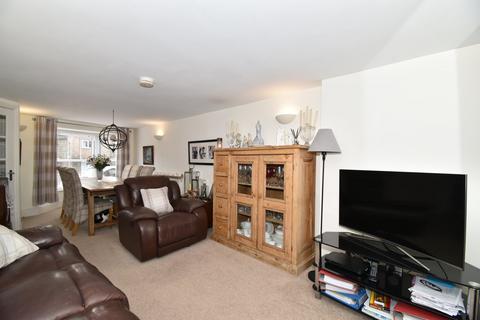 2 bedroom terraced house for sale, Lees Road, Brabourne Lees, Ashford, TN25