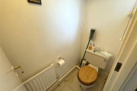 46 Pointer Close, London, SE28 8PW
