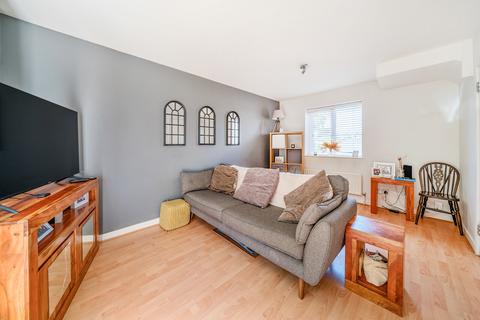 2 bedroom end of terrace house for sale, Harrison Way, Shepperton, TW17