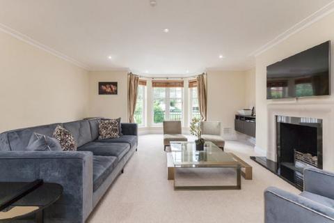 6 bedroom townhouse to rent, Mountview Close, Hampstead Garden Suburb, London, NW11