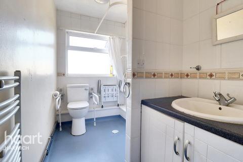 25 Balton Way, Harwich, CO12 4UP