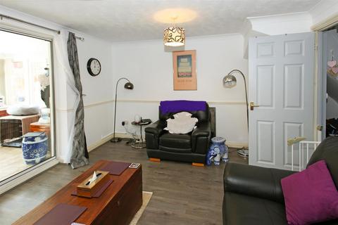 3 bedroom detached house for sale, Low Valley Close, Ketley