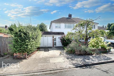 3 bedroom semi-detached house for sale, Lodge Way, Shepperton