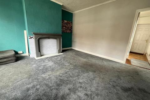 47 Hive Street, Oldham, OL8 4QS