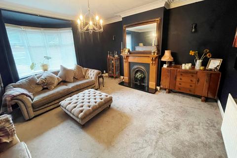 3 bedroom end of terrace house for sale, Sandringham Gardens, North Shields, Tyne and Wear, NE29 9AY