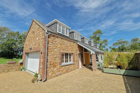 3 bedroom house for sale, The Barn, St Clement