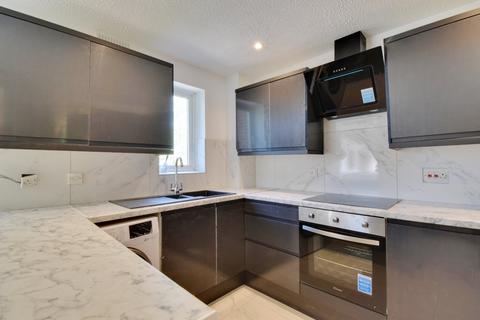 undefined, Courtlands Close, Hertfordshire WD24