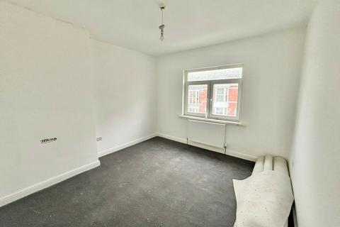 3 bedroom terraced house to rent, Rhyddings Park Road, Uplands, Swansea