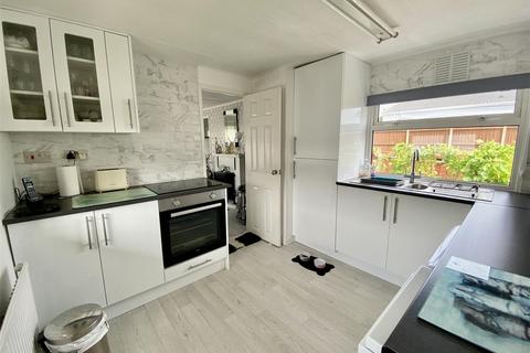 2 bedroom property for sale, Folly Lane, East Cowes