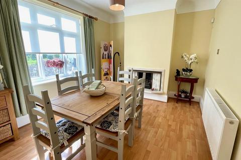 4 bedroom detached house for sale, St. Andrews Avenue, Llandudno