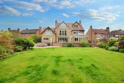 5 bedroom detached house to rent, Parkway, Trentham, Staffordshire