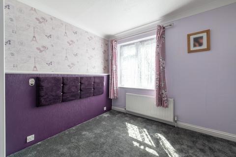 5 Kilndown, Gravesend, DA12 5JG