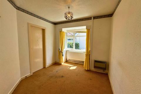 16 Pen Y Llys, Rhyl, LL18 4EH