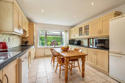 4 bedroom detached house for sale, St Tysoi Close, Usk