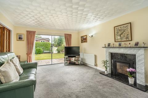 4 bedroom detached house for sale, St Tysoi Close, Usk