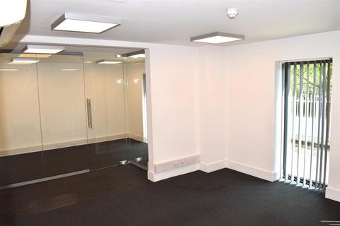 Office to rent, Oakwood Hill Industrial Estate, Loughton