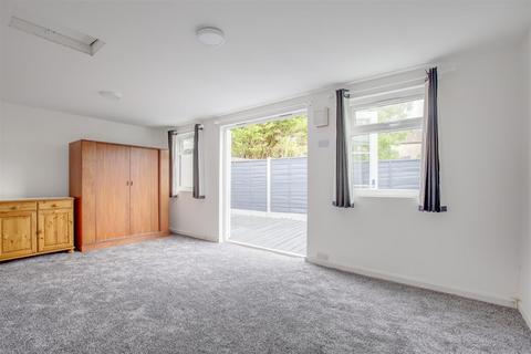 1 bedroom end of terrace house for sale, Buckingham Close, High Wycombe HP13